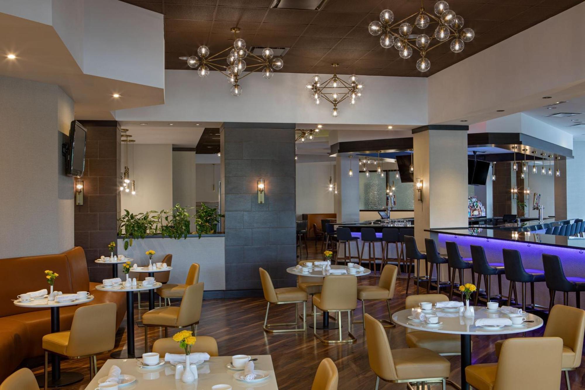 Sheraton Edison Exterior foto